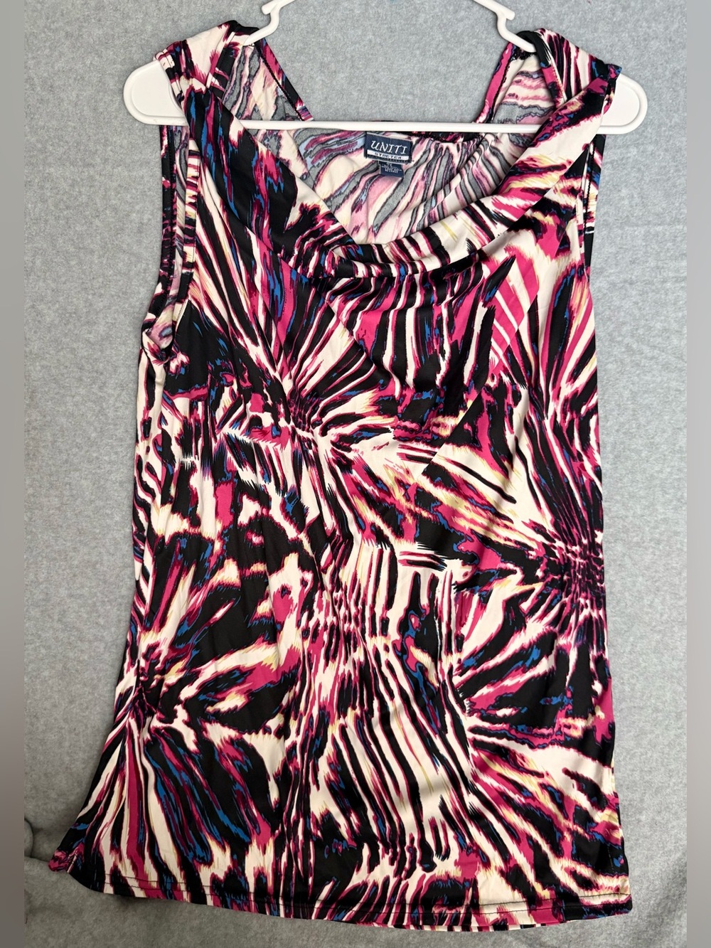Uniti Stretch Womens 2X Sleeveless Cowl Neck Top Pink Black Abstract Print